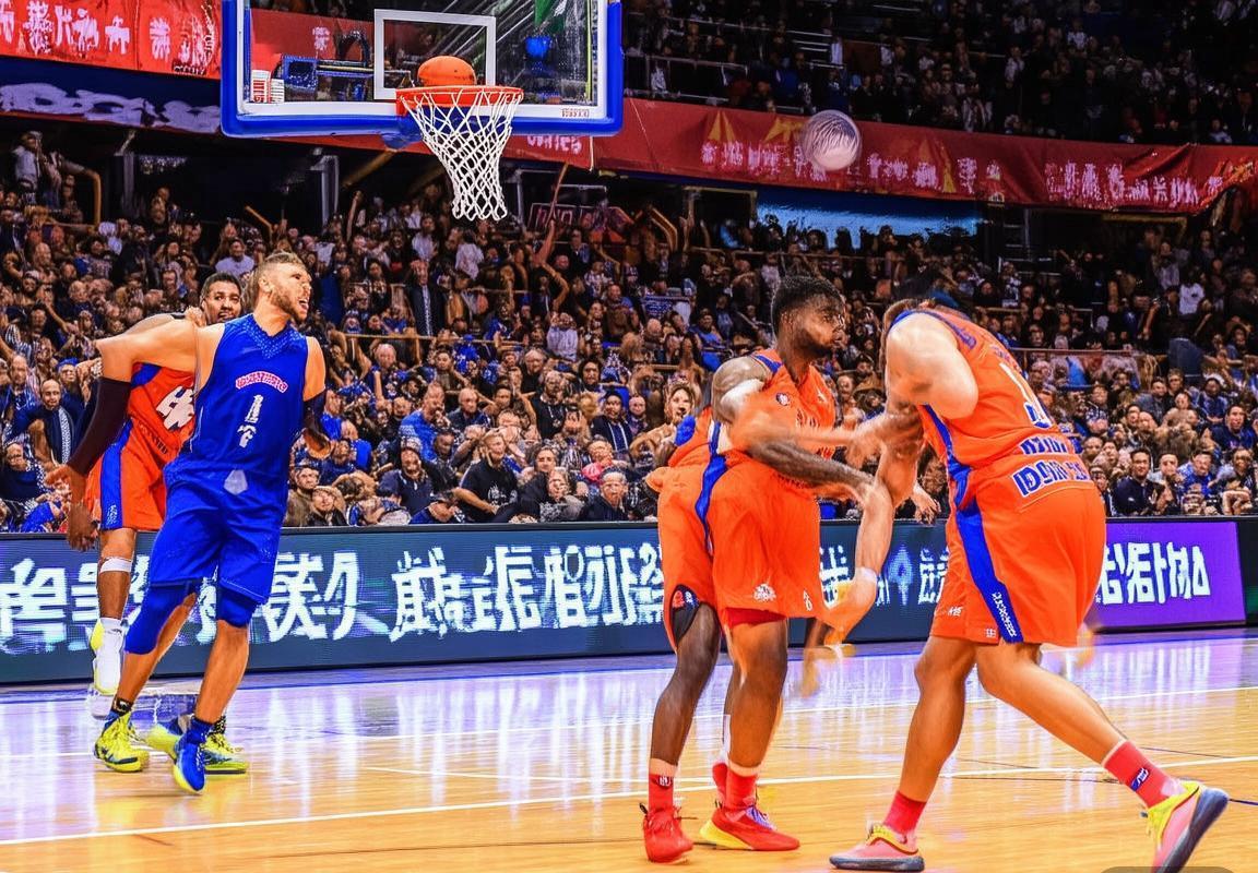 2019粤粤对决：广东宏远与广州龙狮篮球经典之战回顾